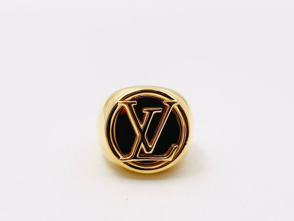 Louis Vuitton Gold Metal Bague Louise Ring/Scarf Ring M64285 Size M 6.5-7 approx